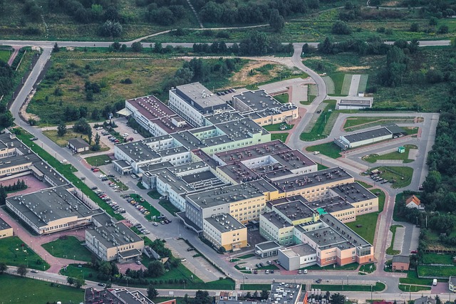 ** Czy wirtualna rzeczywistość w onkologii dziecięcej jest bezpieczna? Jakie środki ostrożności należy podjąć?